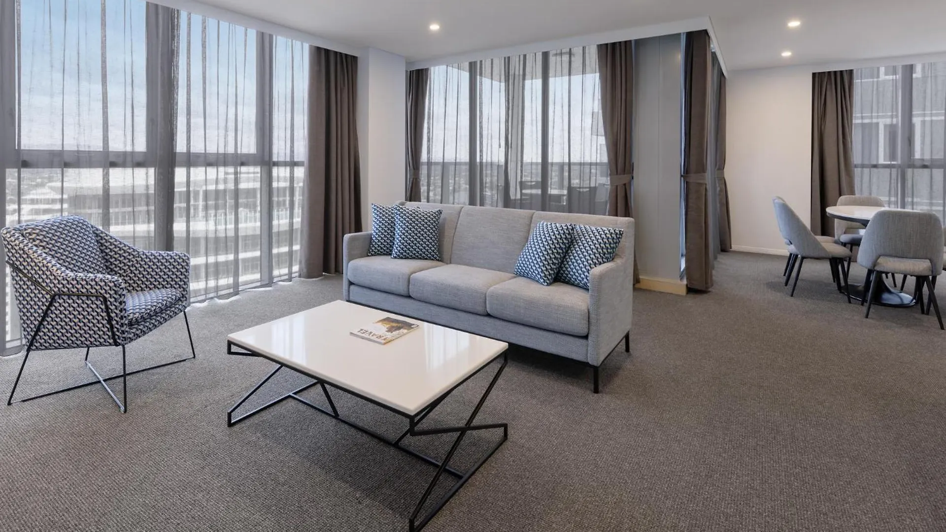Meriton Broadbeach Szálloda Gold Coast