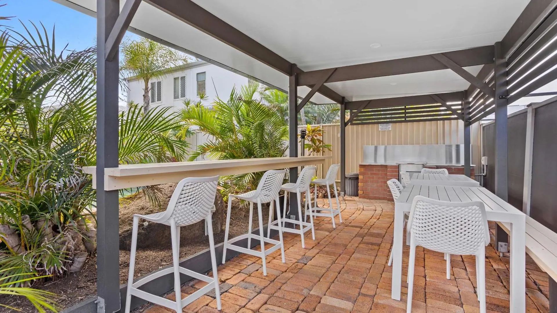 Seascape - Hosted By Burleigh Letting Apartment *