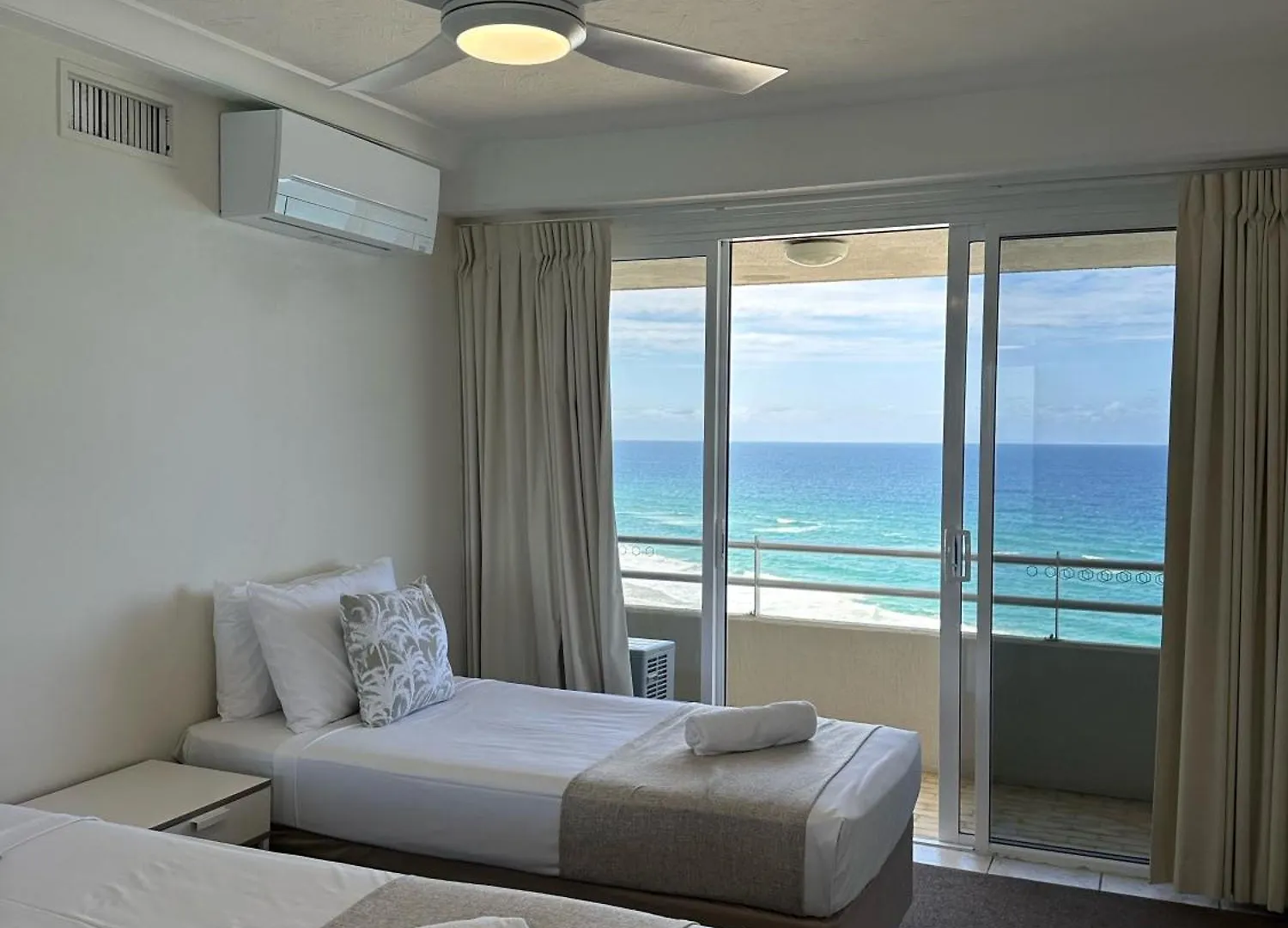 Aparthotel Zenith Ocean Front