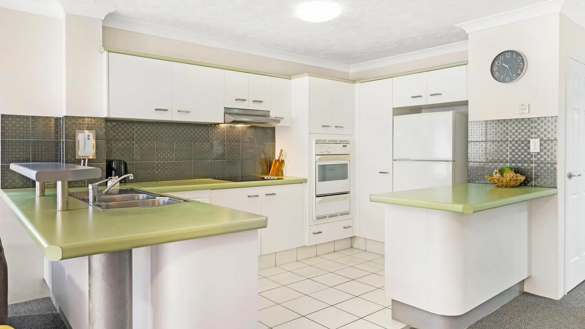 Oceanside Cove Gold Coast