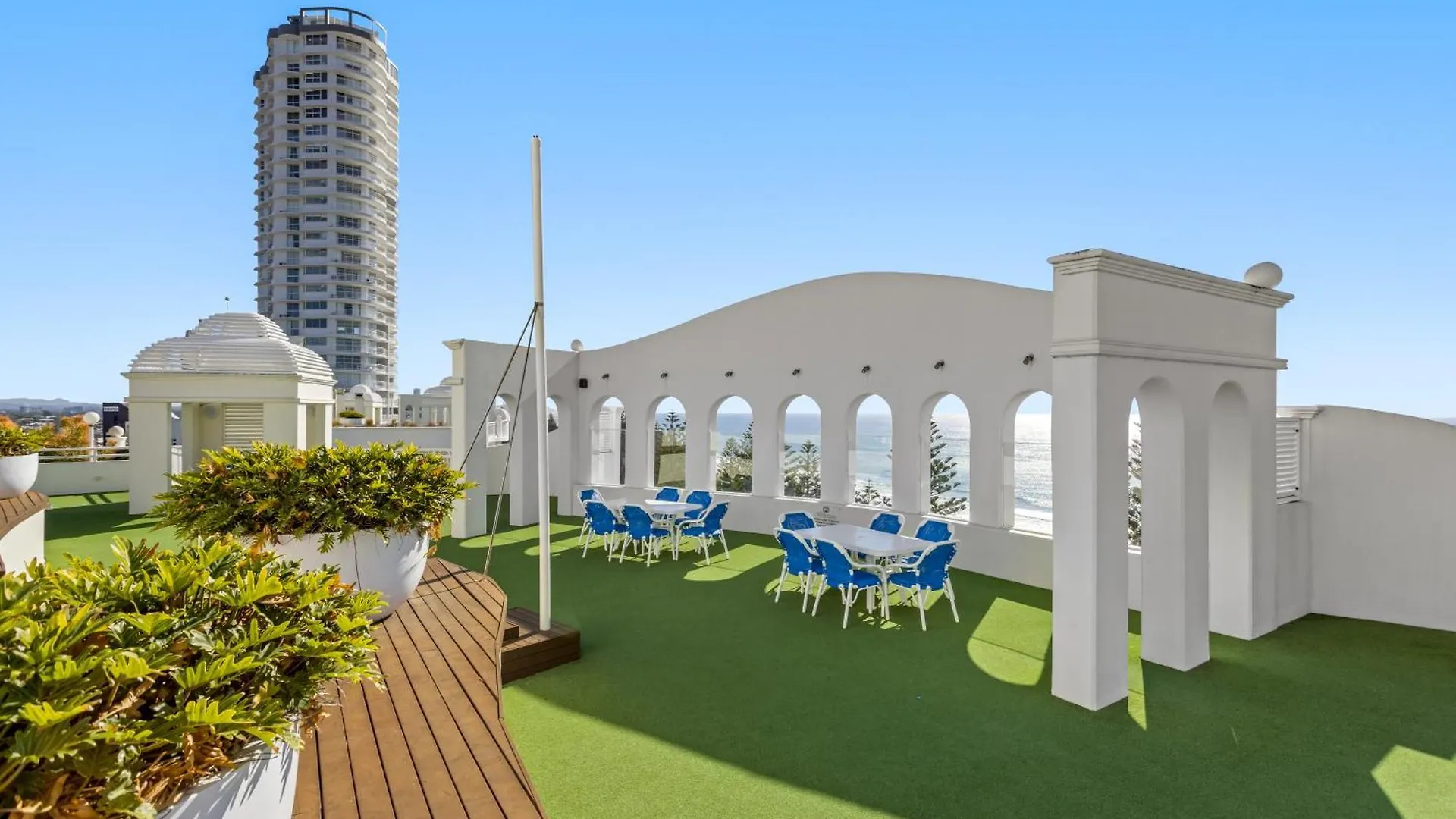 Aparthotel Ultiqa Burleigh Mediterranean