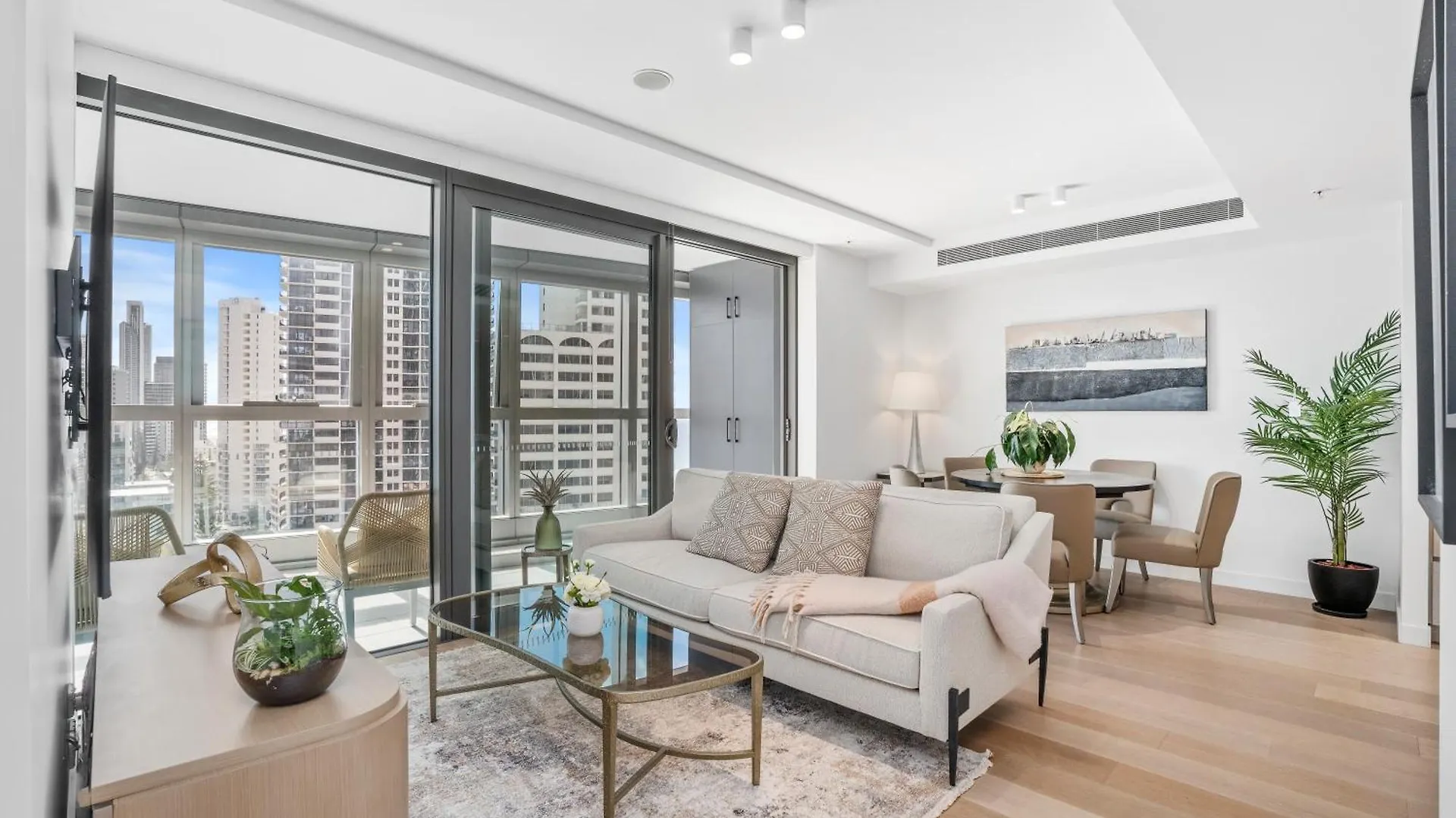 Apartament Jewel Beachfront Residences