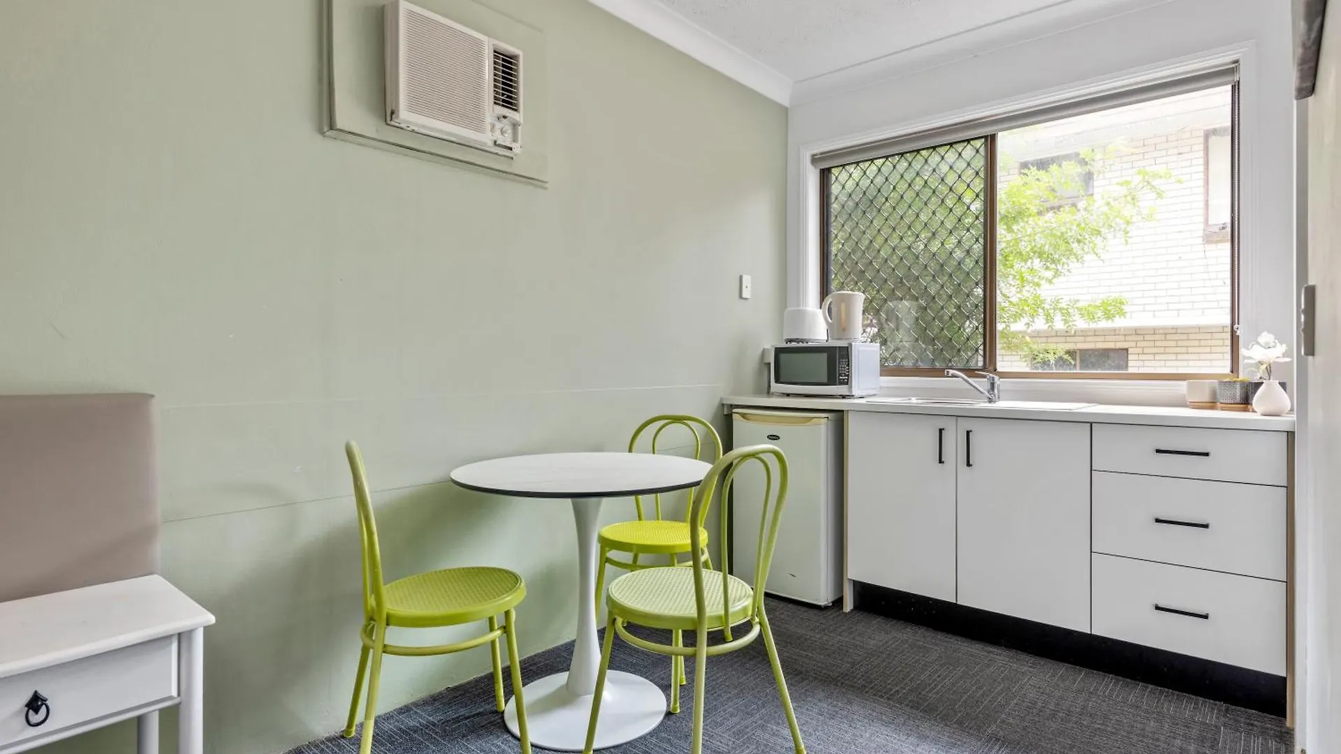 Motel Gold Coast Inn 3*