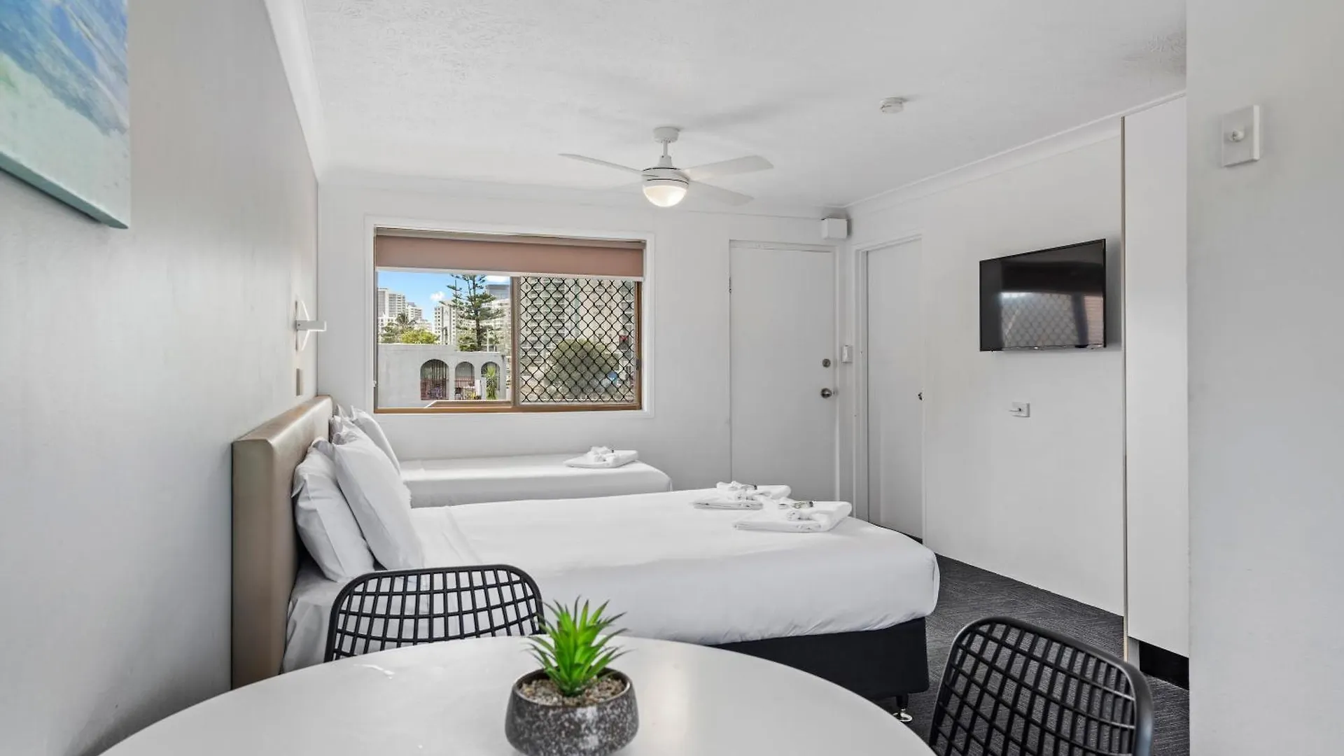 Gold Coast Inn
