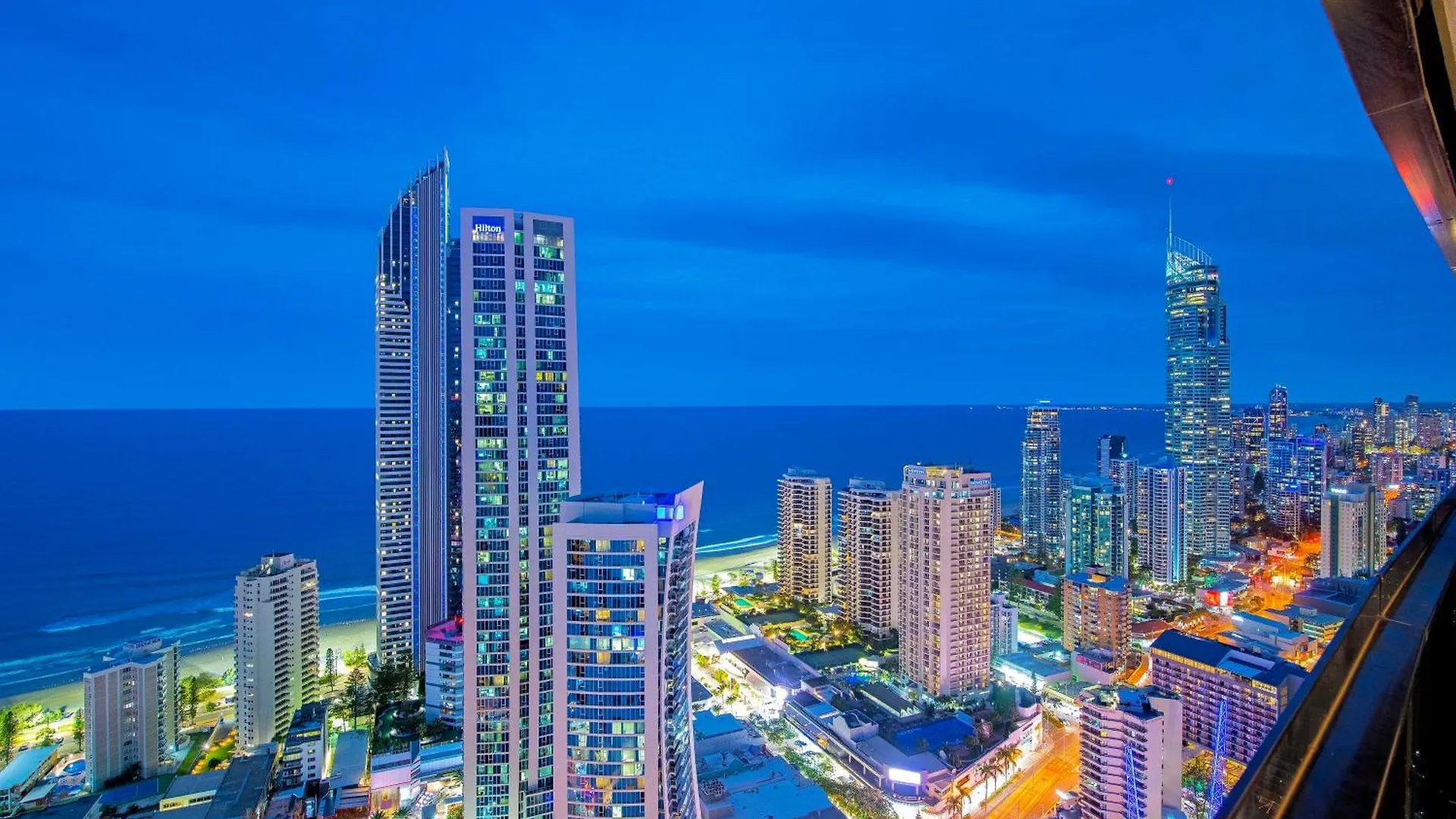 Ocean View With Balcony - Circle On Cavill - Location! - Self Contained & Privately Managed Apartament Gold Coast