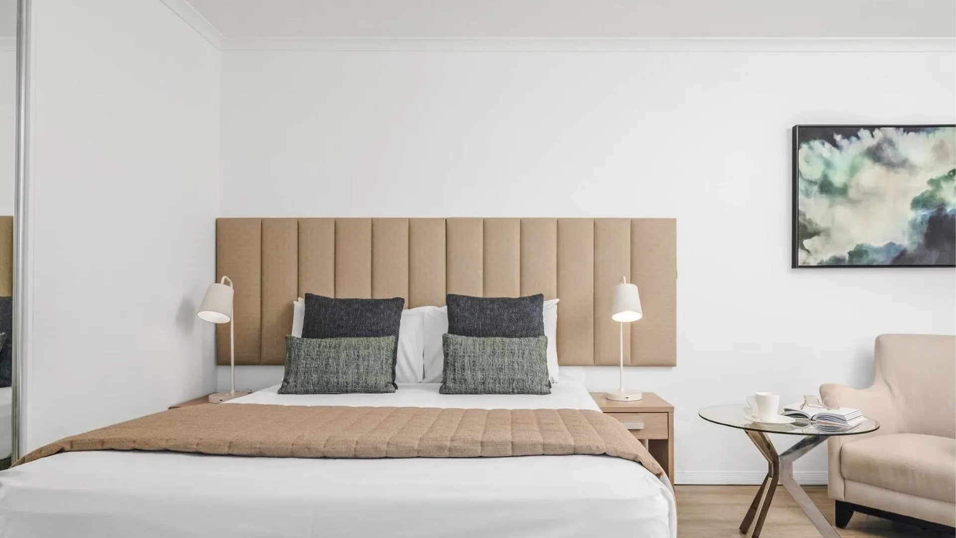 Aparthotel Mantra Coolangatta 4*