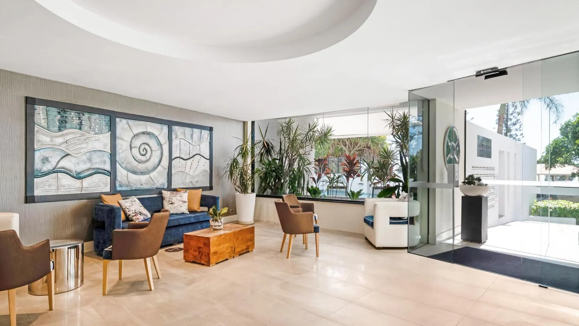 Aparthotel Mantra Coolangatta