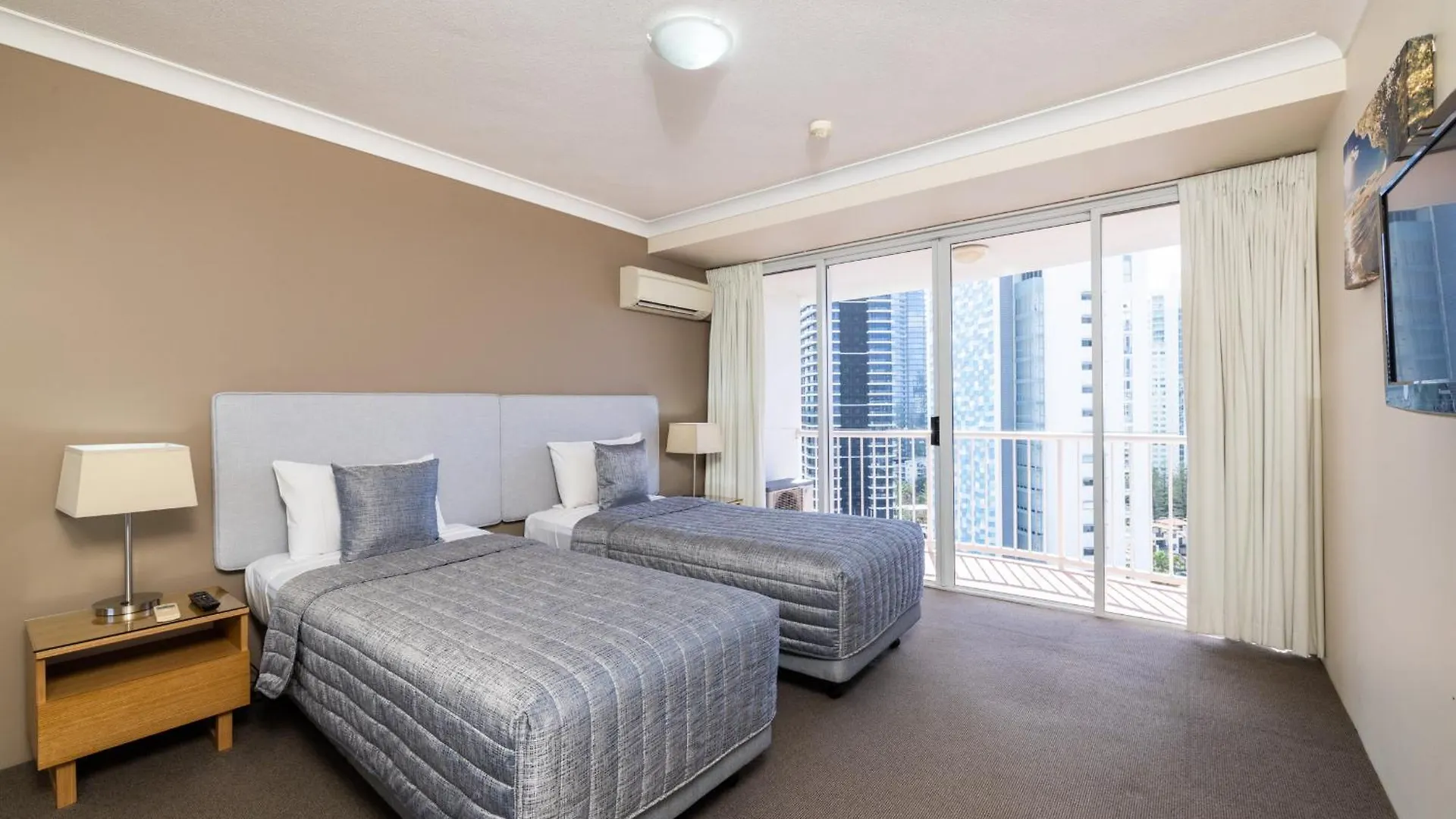 Bel Air On Broadbeach - Official