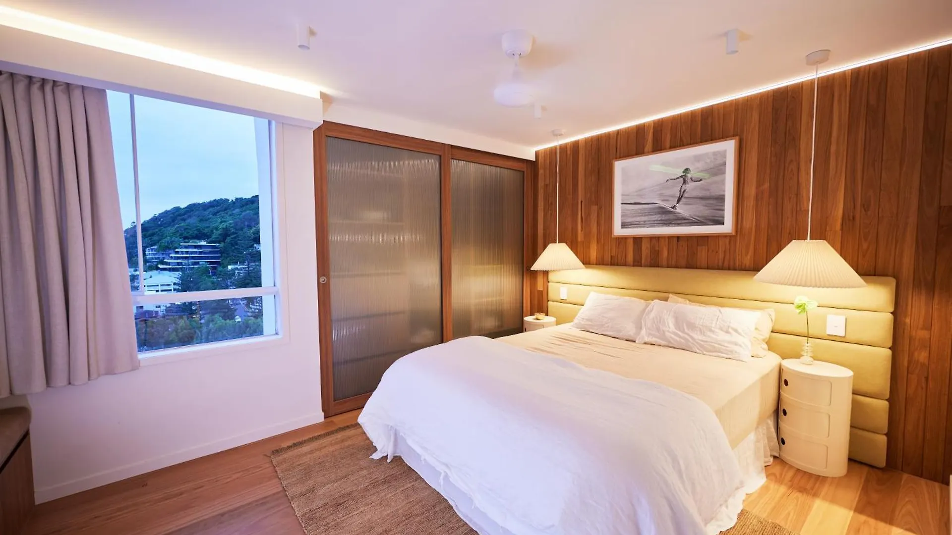 Burleigh Tower 4*