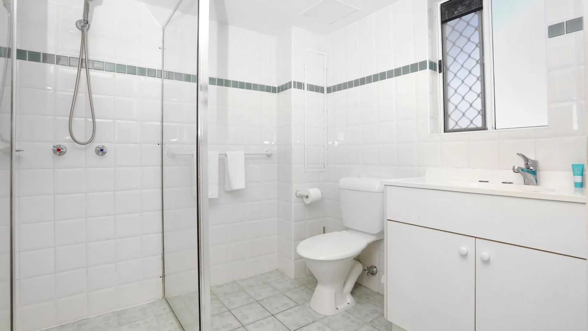 Aparthotel Southport &