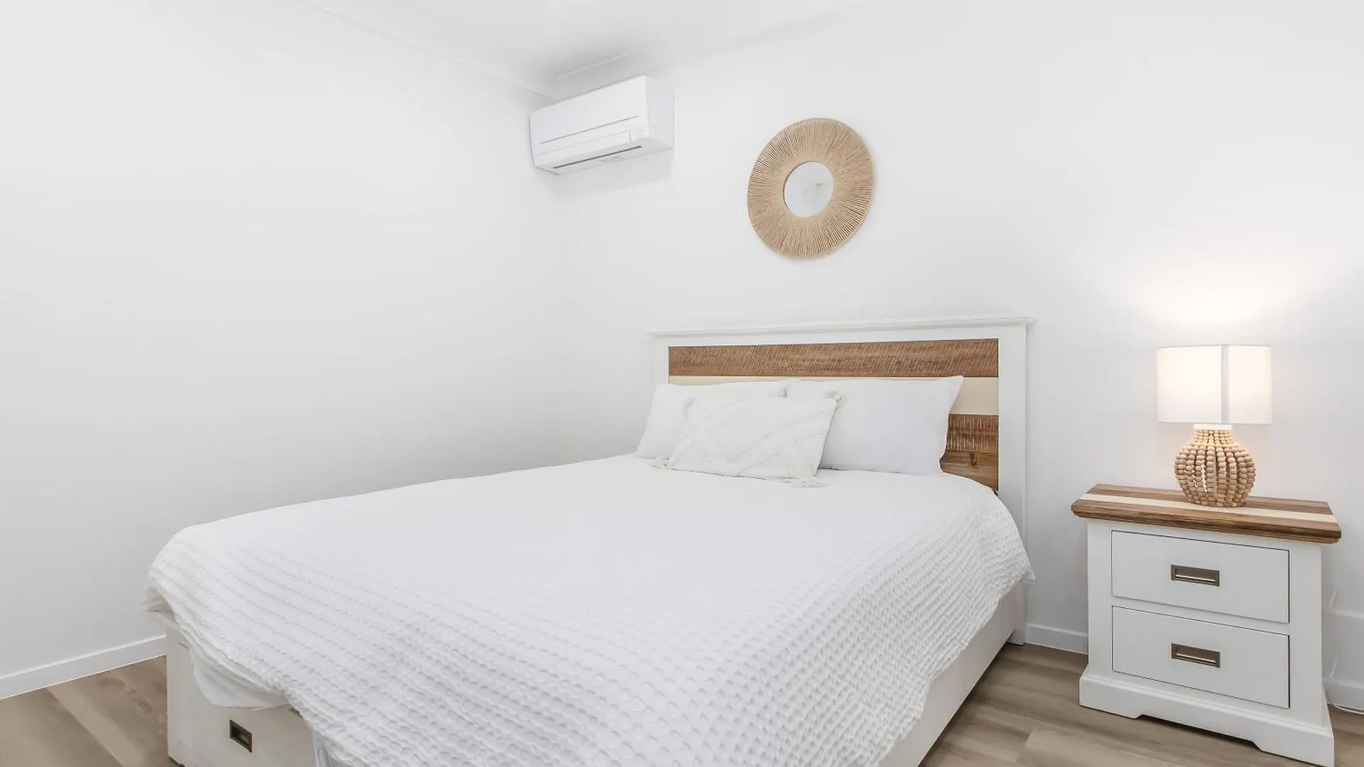 The Laneway By Burleigh Letting Company Gold Coast