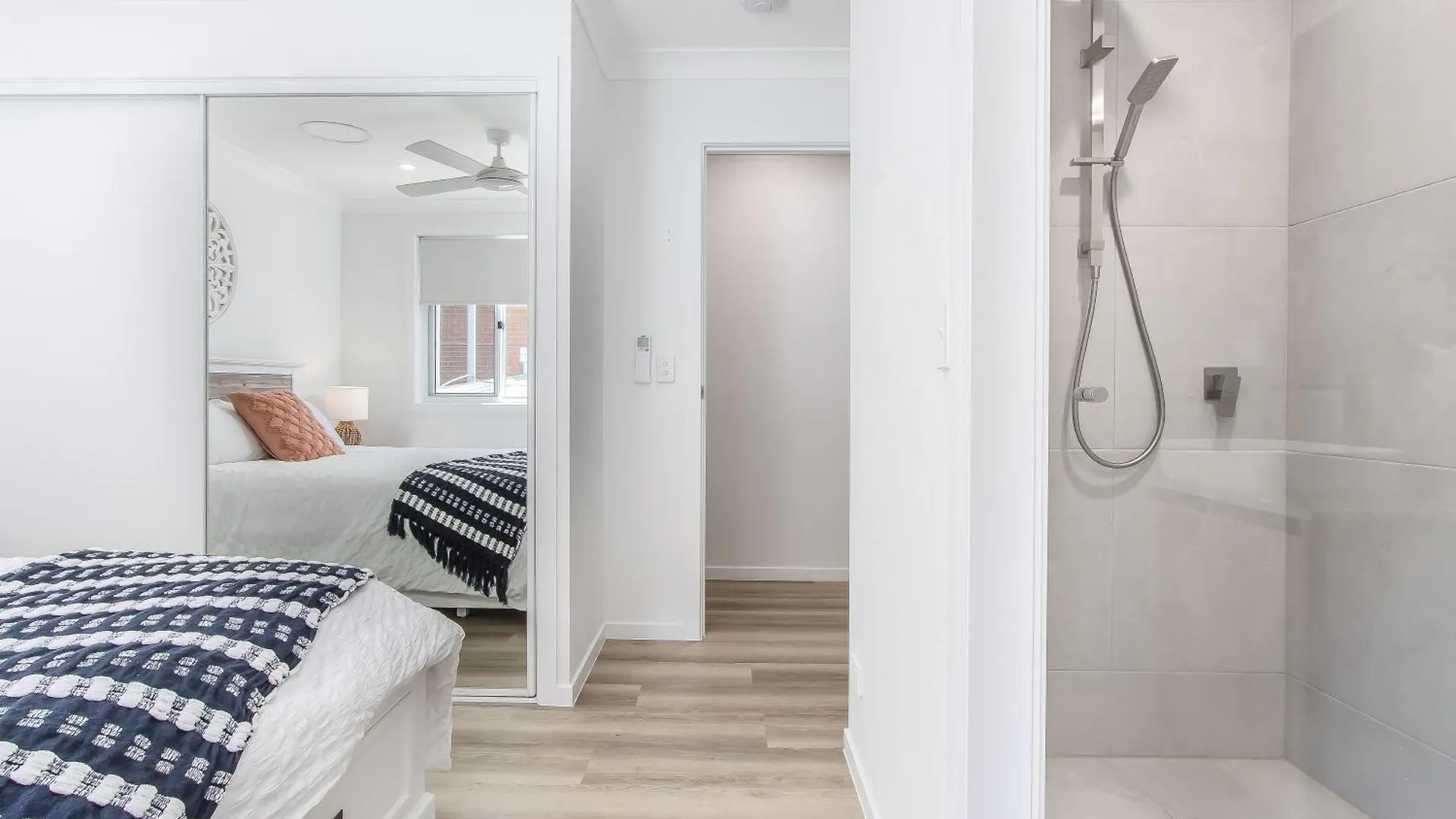 The Laneway By Burleigh Letting Company Apartment *
