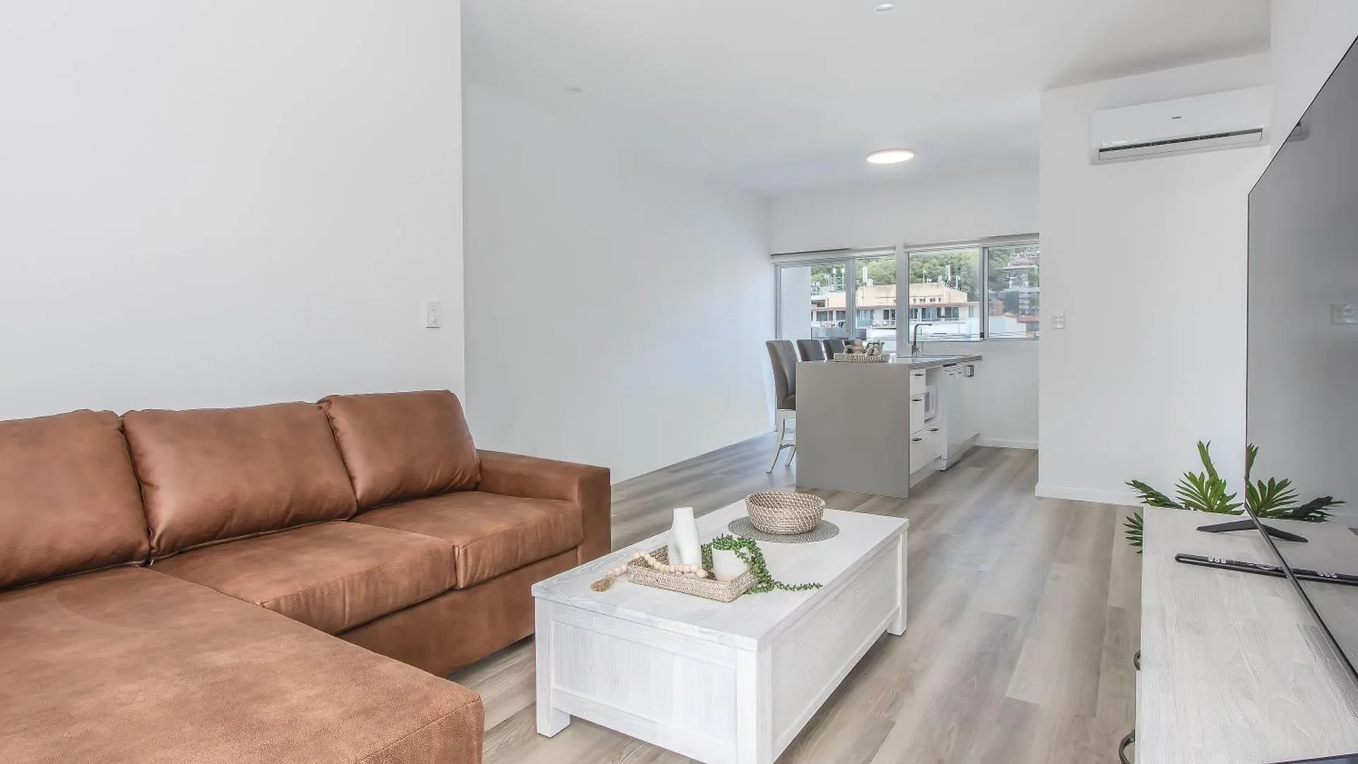 The Laneway By Burleigh Letting Company
