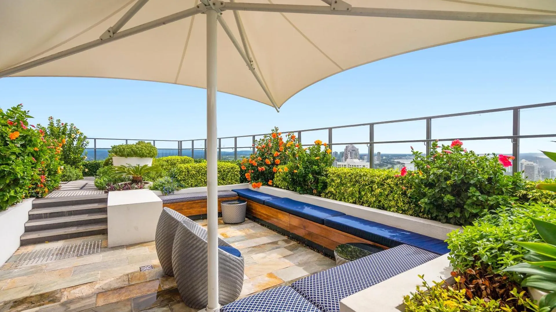 Apartment Rhapsody Surfers Paradise Beachfront Sleeps 6 - Optimise Gold Coast