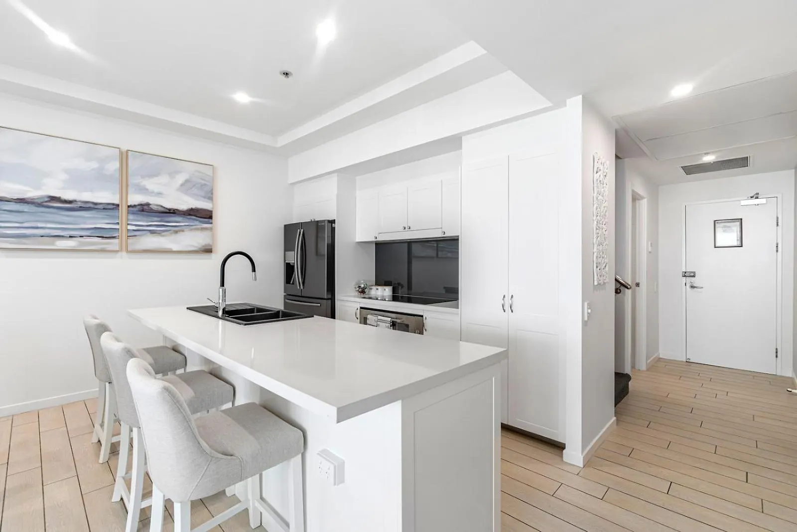 Wings Penthouse Sleeps 10 - Optimise Apartment *