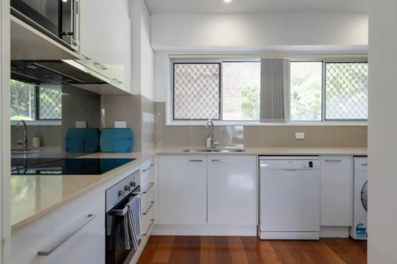 Apartment Burleigh Point Vibes 2 Bed