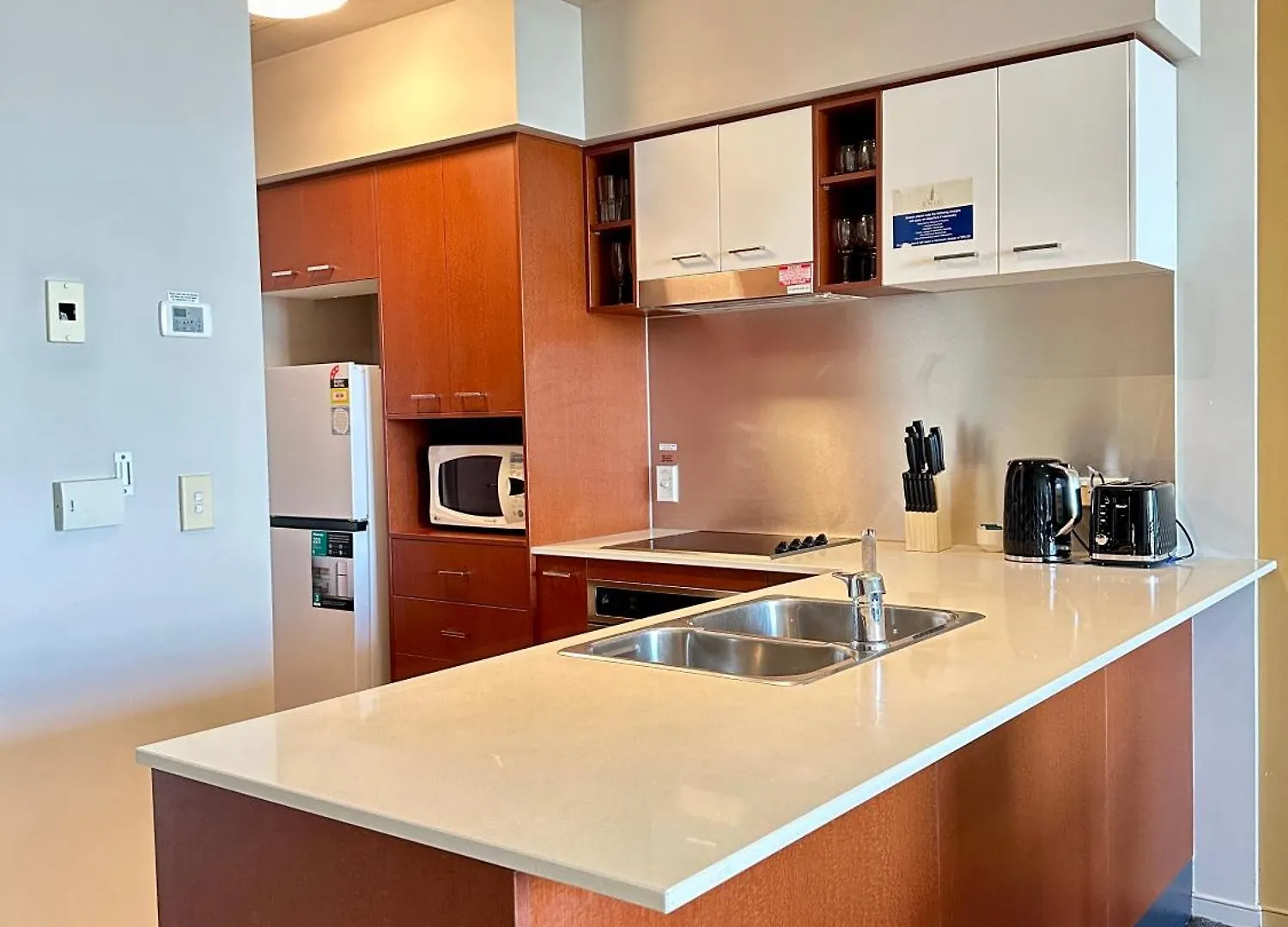 Chevron Renaissance - Style Living By Premium Apartment