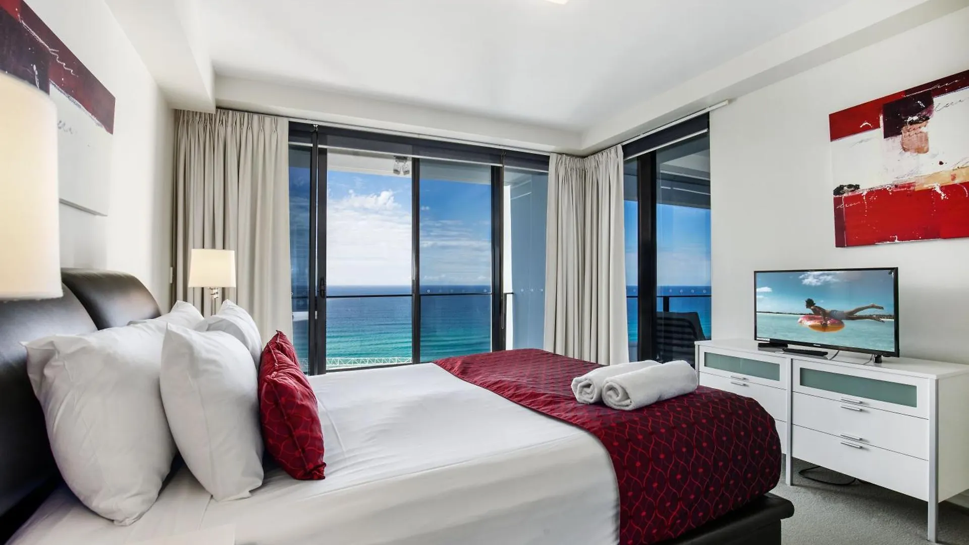 Rezort Ultra Broadbeach