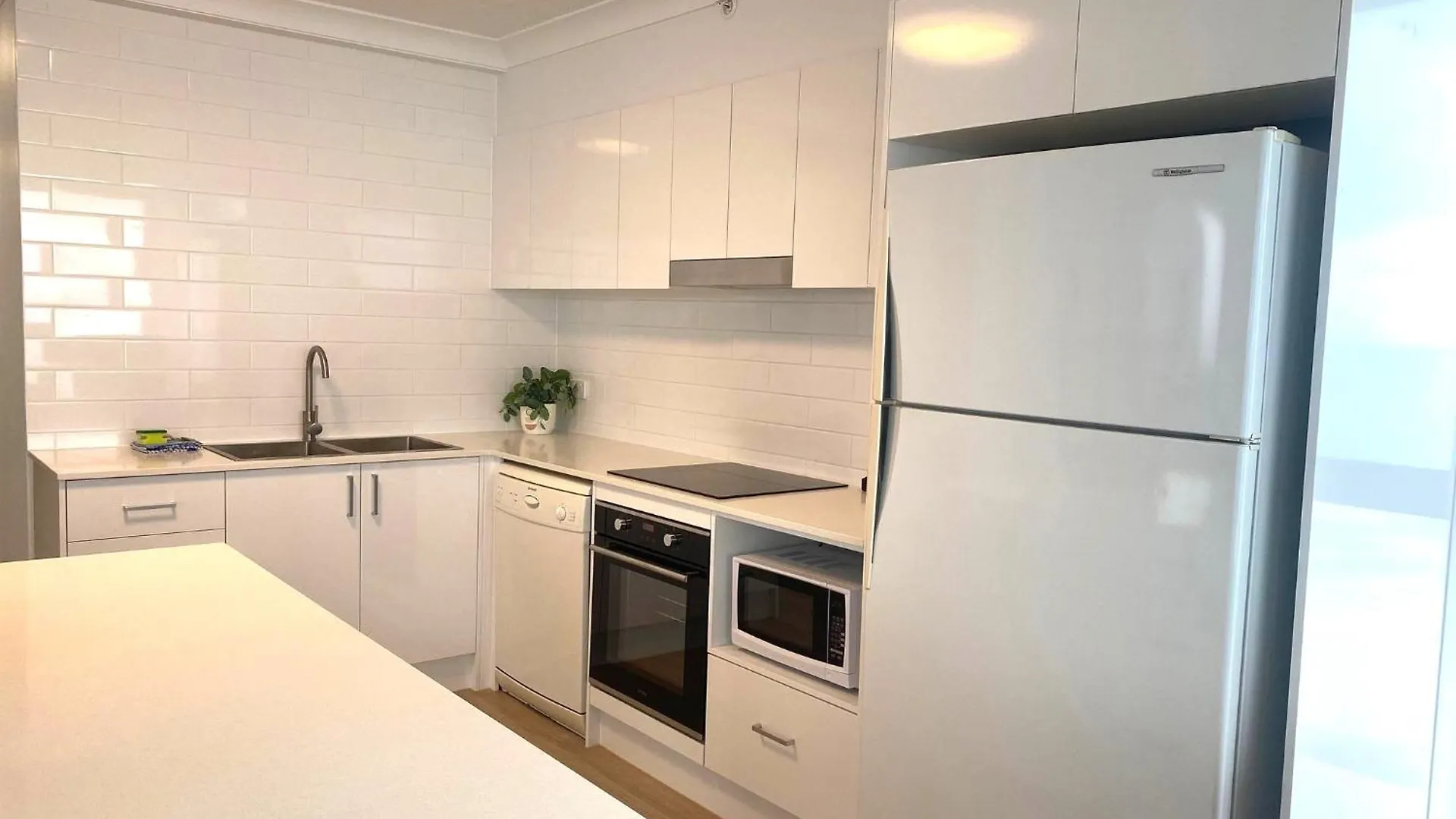 Hi Surf Beachfront 4* Gold Coast