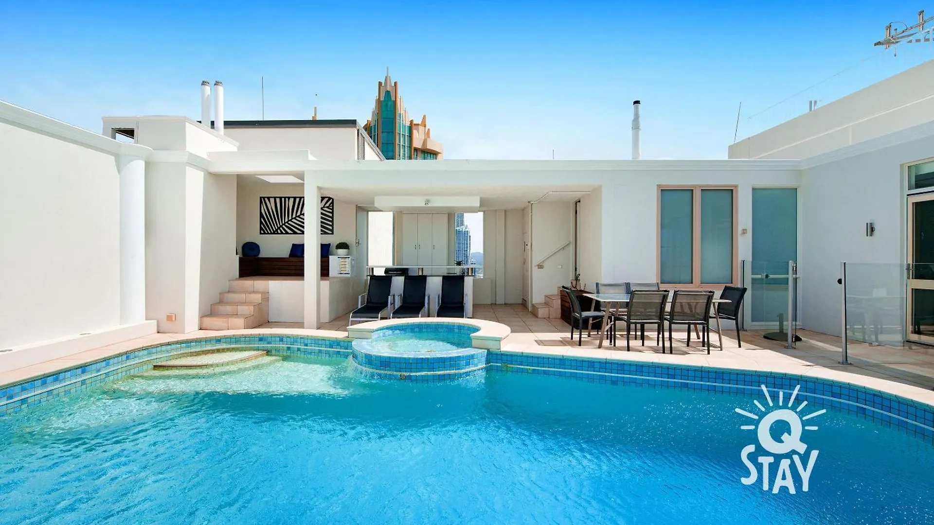 3 Bedroom Penthouse With Private Pool - Q