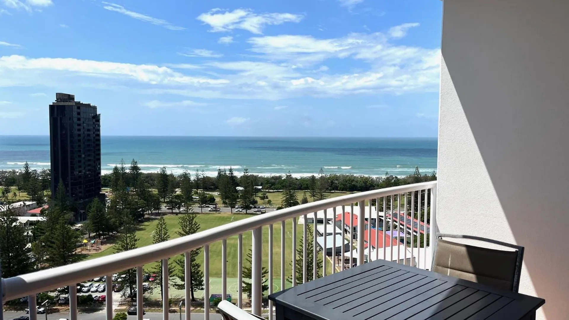 Bel Air On Broadbeach - Official