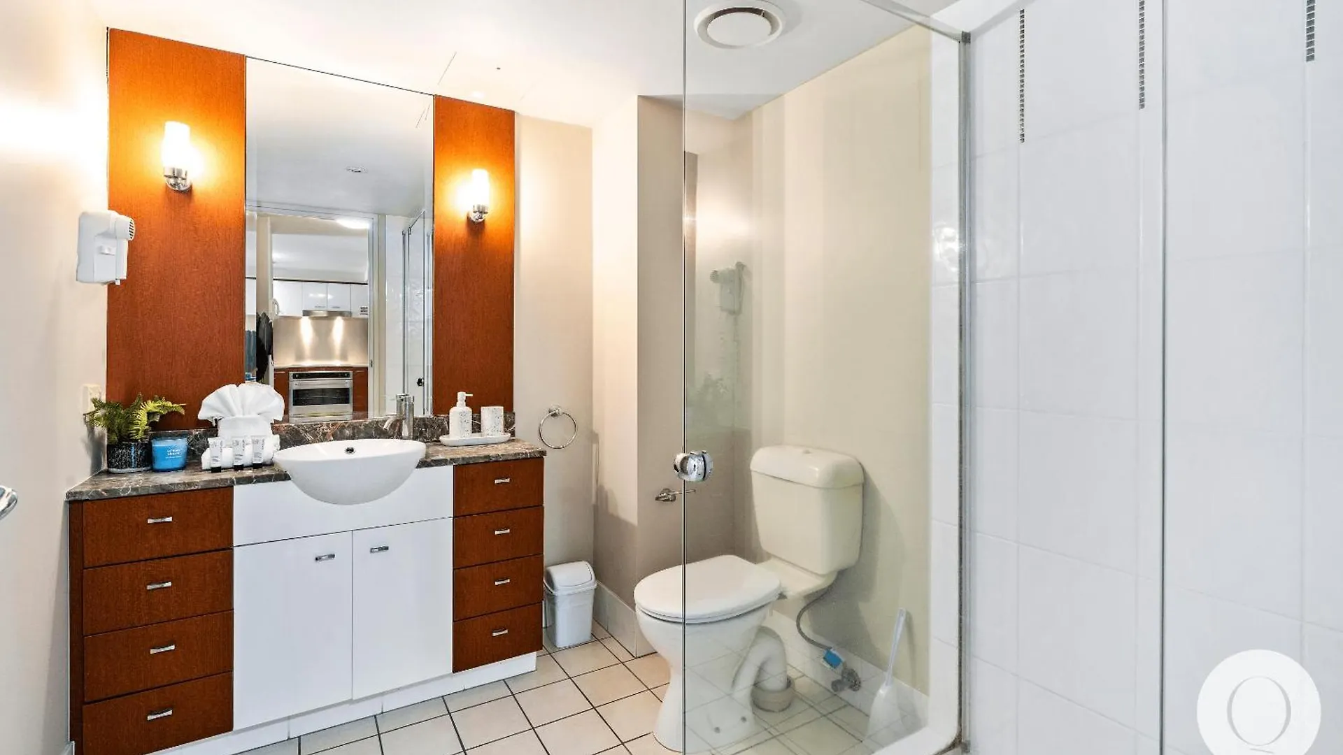 Apartamento Kids Free In Hinterland View 2 Bedroom 1 Bathroom At Chevron Renaissance- Q