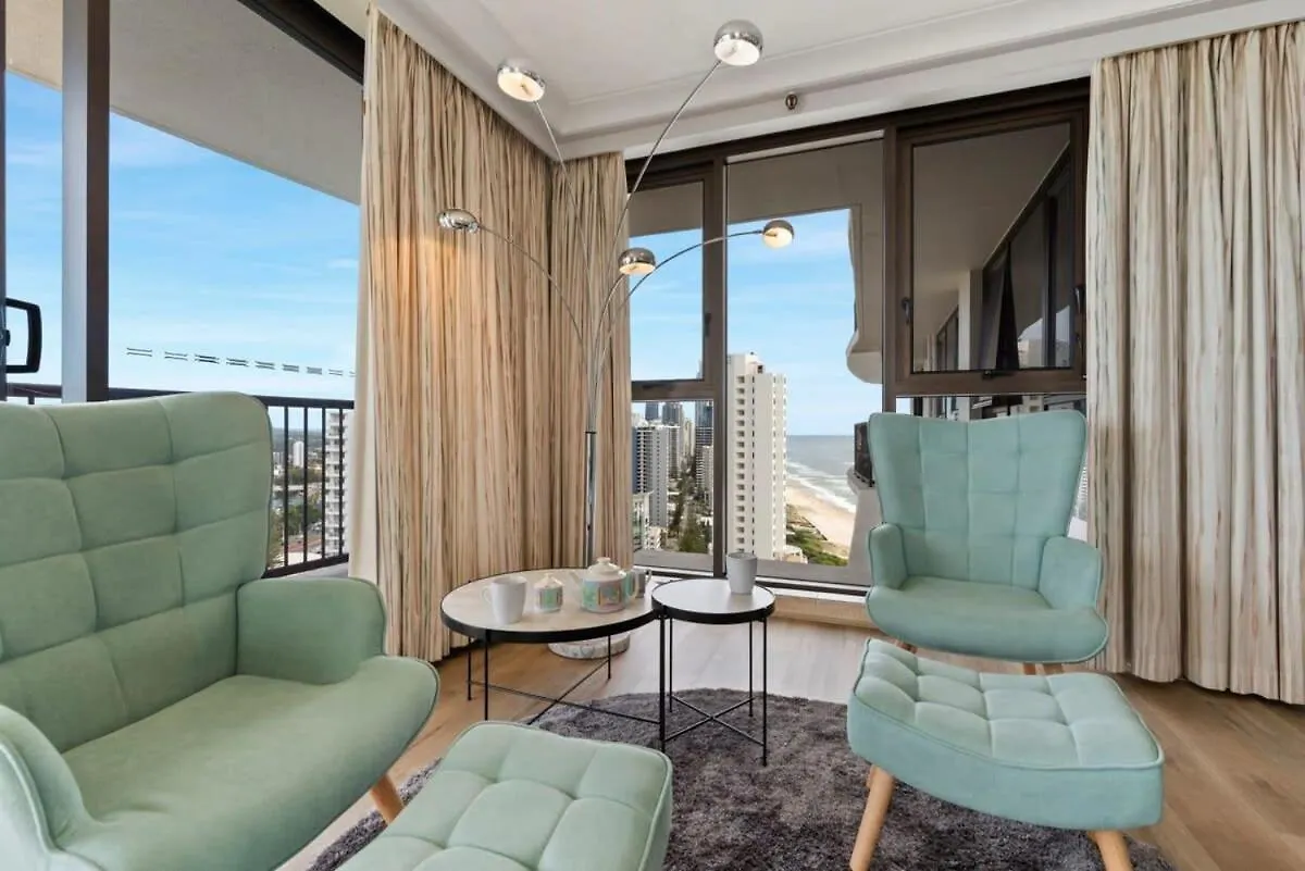 2 Bdrm In 'aquarius' Surfers Broadbeach
