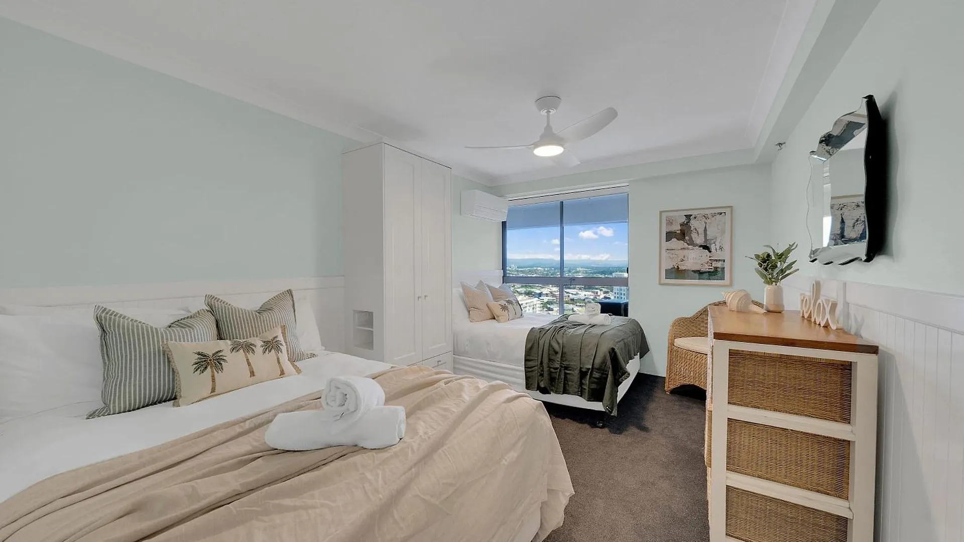 Serenity By Khove * Gold Coast