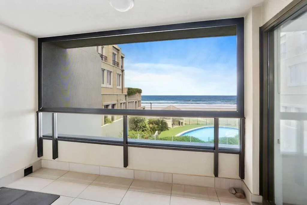 Apartment Paloma Oceanfront Gold Coast