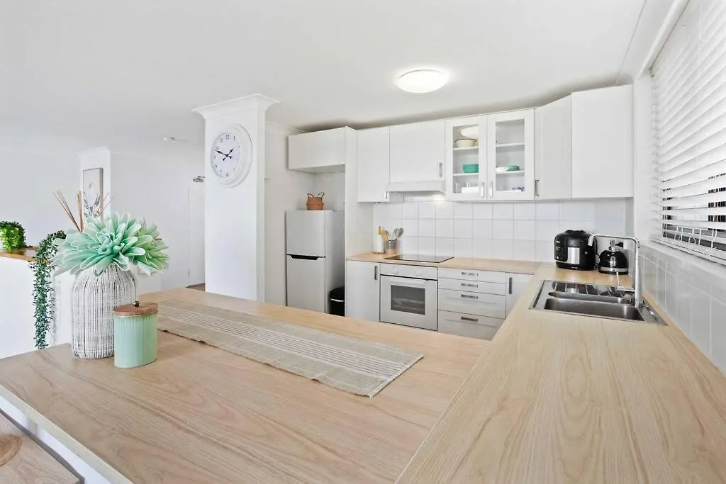 Paloma Oceanfront Apartment