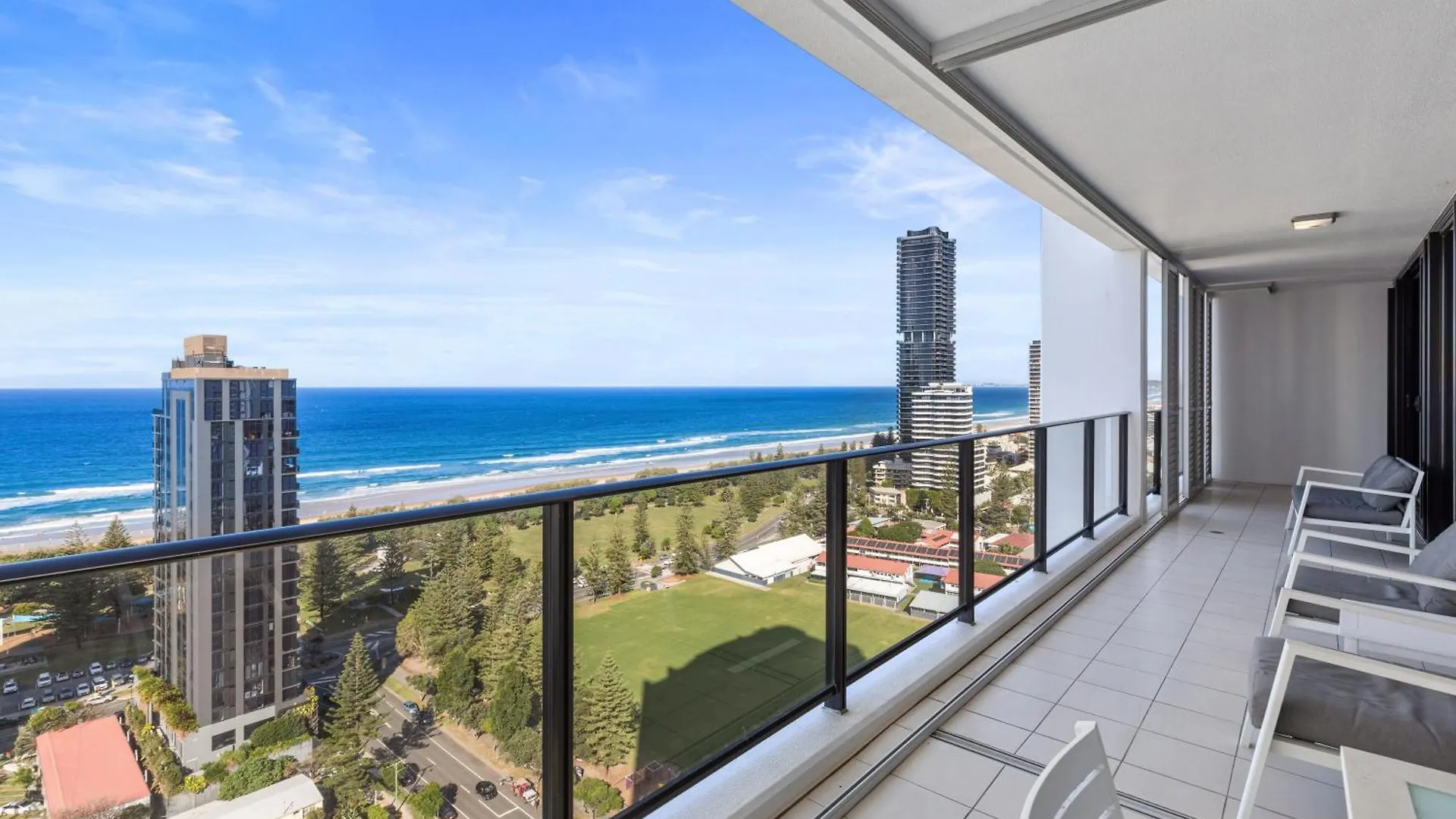 Rezort Ultra Broadbeach Gold Coast