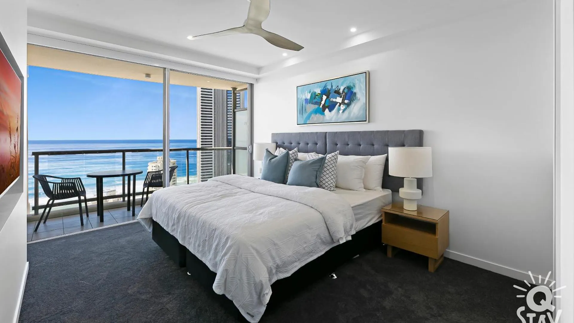 아파트 Chevron Renaissance Surfers Paradise Mid Week Madness Deal - Q