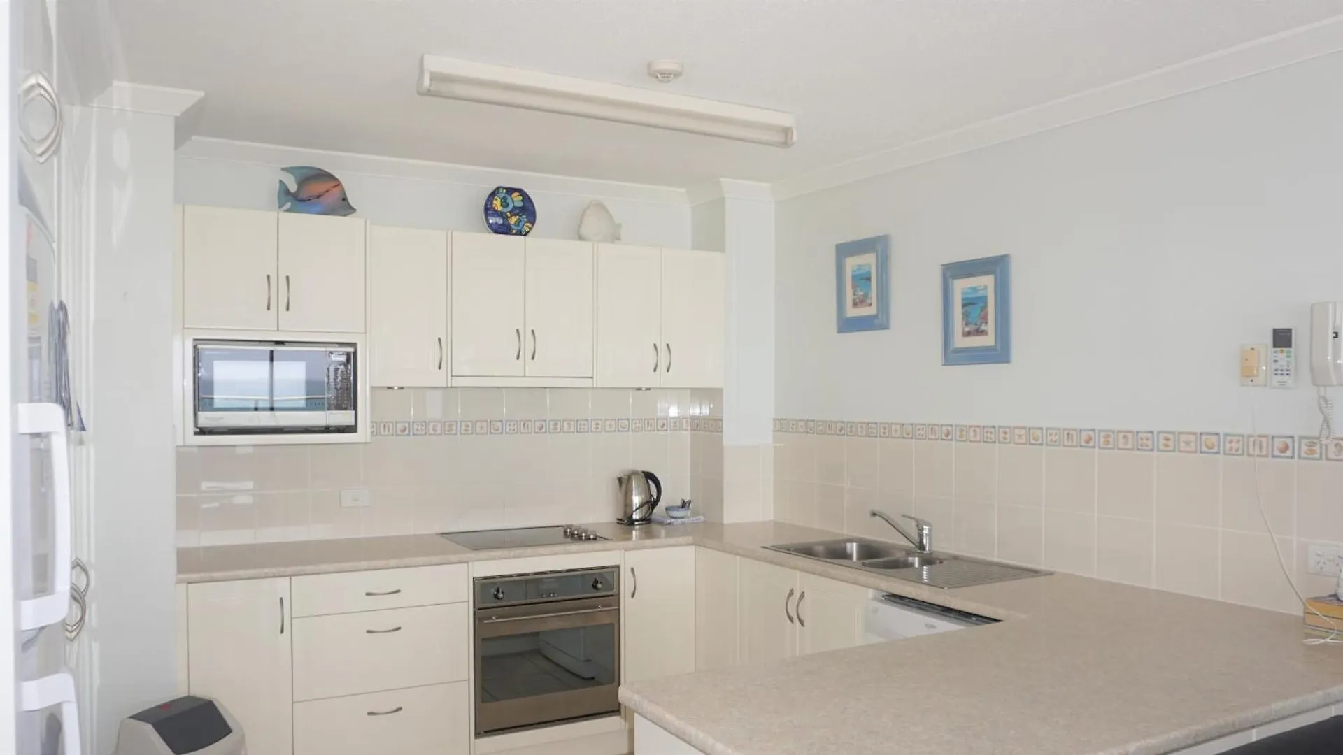 Pacific Surf Absolute Beachfront 3* Голд-Кост