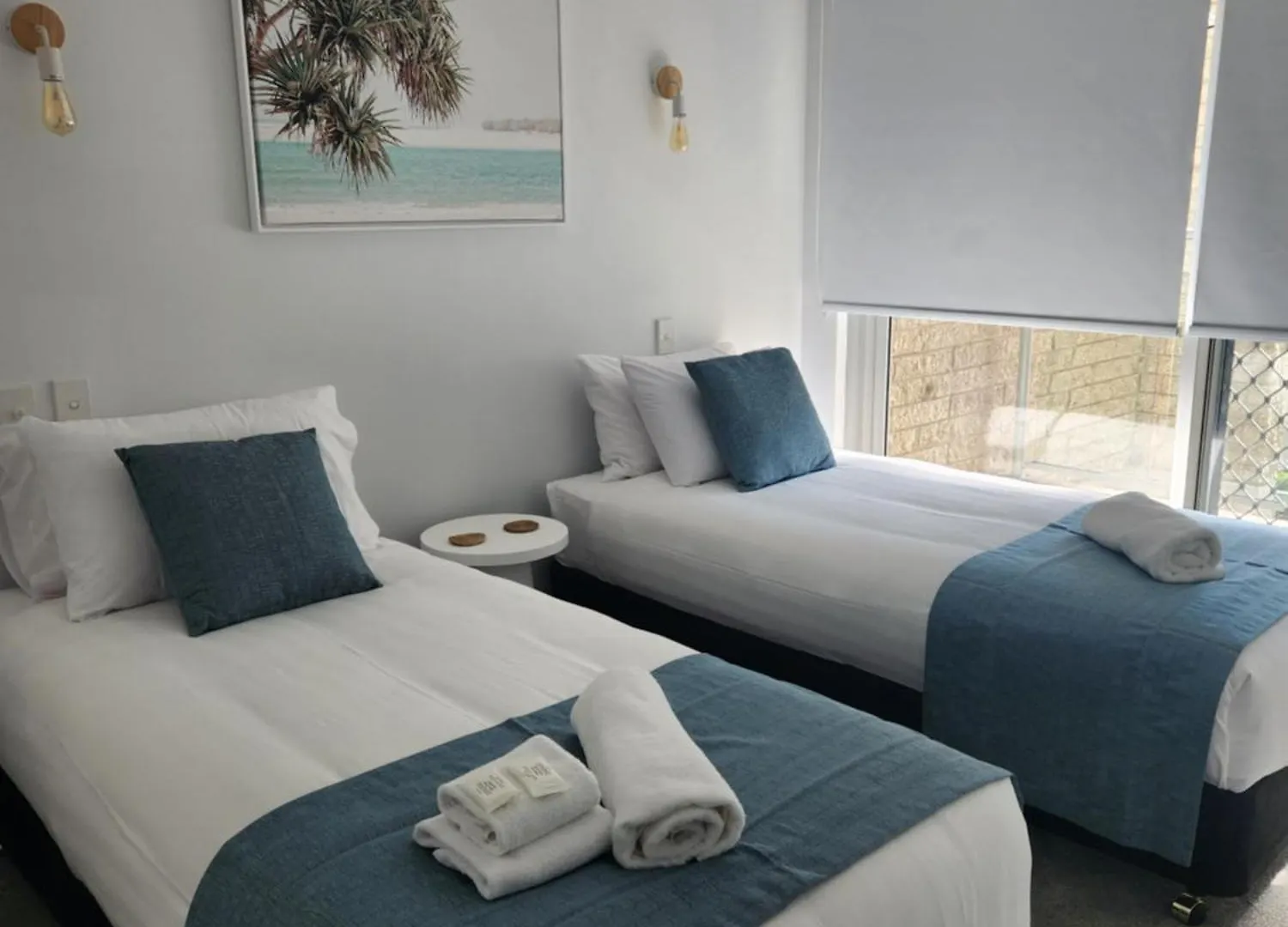 Pacific Surf Absolute Beachfront 3*
