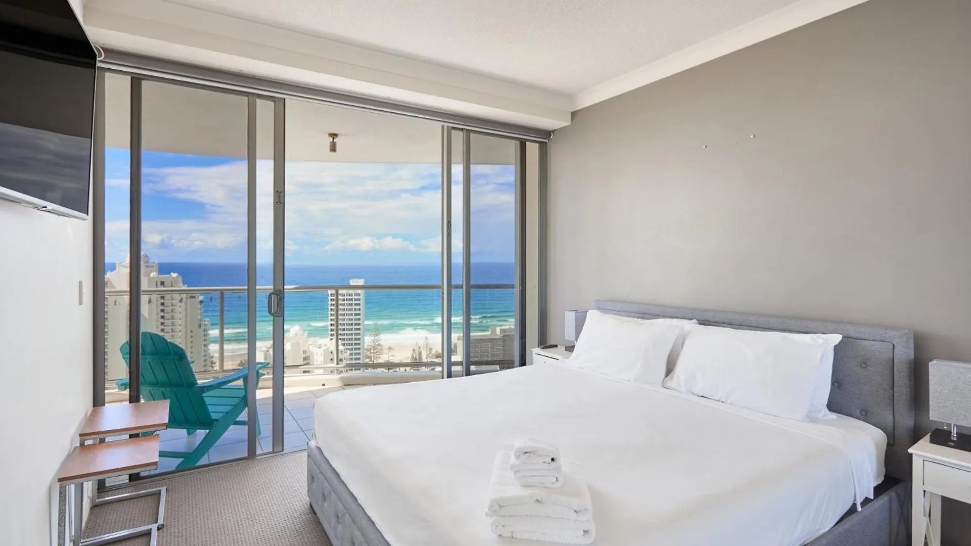 Oceanview 3 Bedroom In Surfers Paradise - Serain Residences