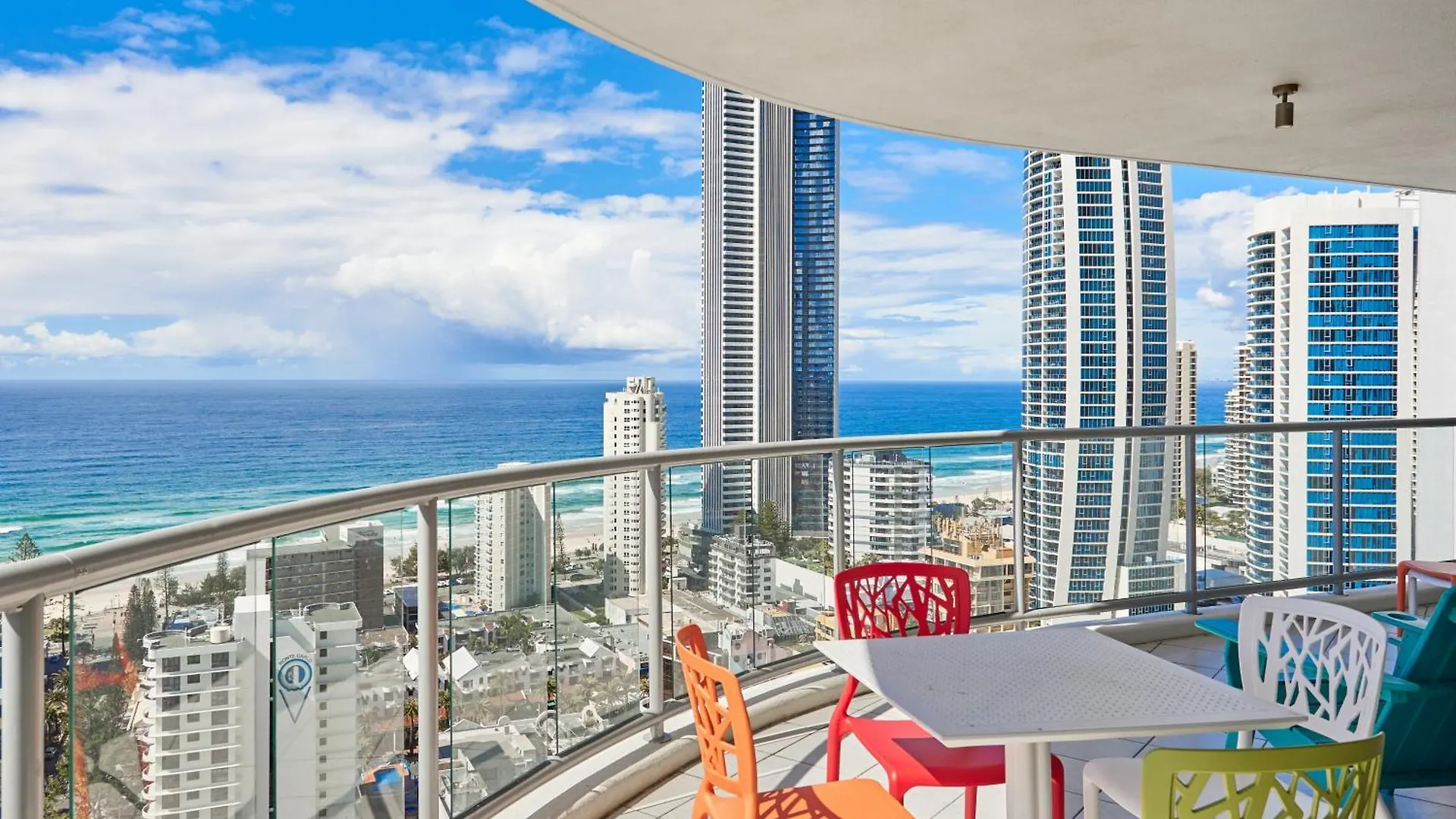 Oceanview 3 Bedroom In Surfers Paradise - Serain Residences