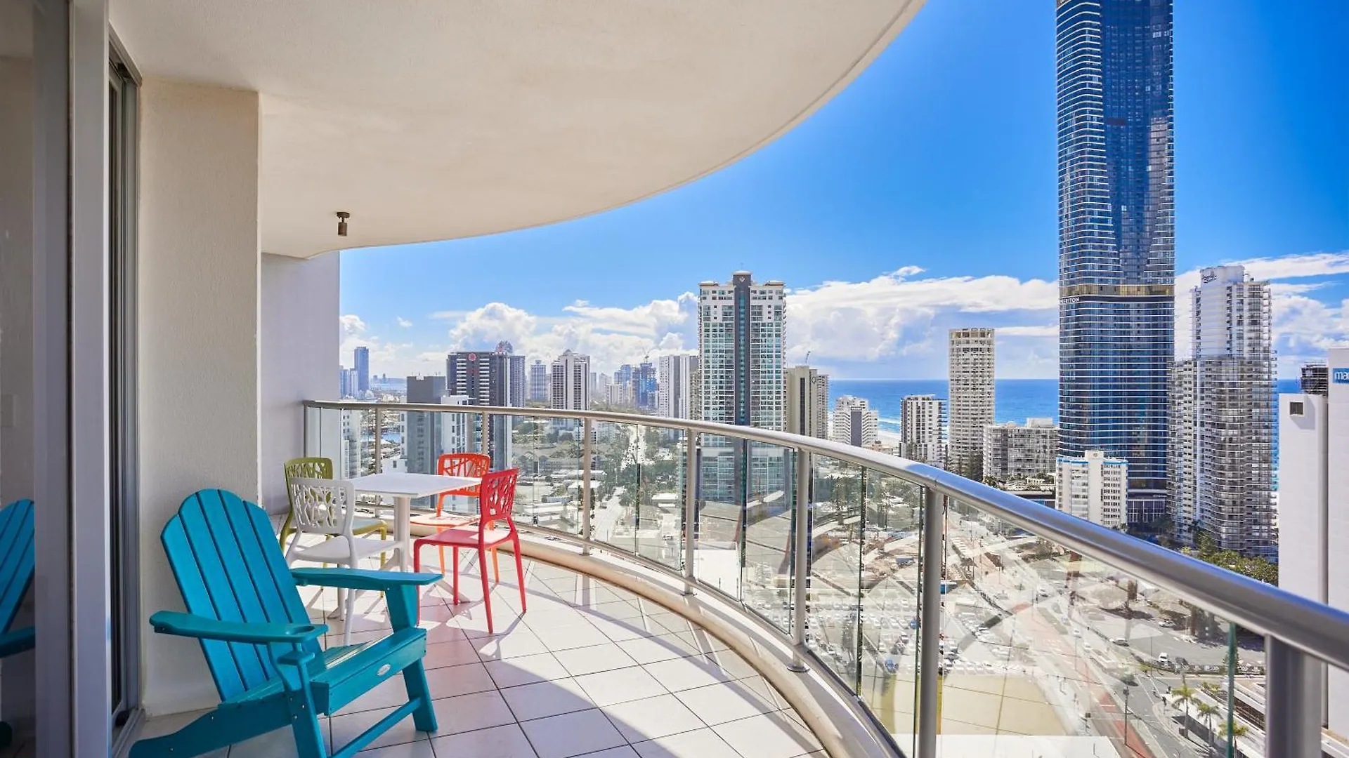 Oceanview 3 Bedroom In Surfers Paradise - Serain Residences