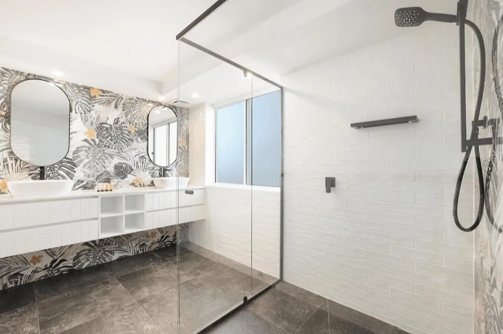 公寓 3 Bedroom Floor Beachfront In Surfers Paradise - Q
