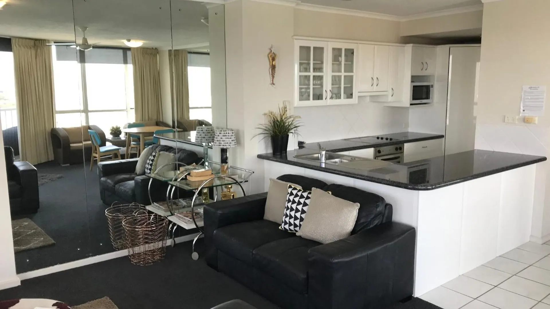 Apart Otel Moorings On Cavill Surfers Paradise Gold Coast