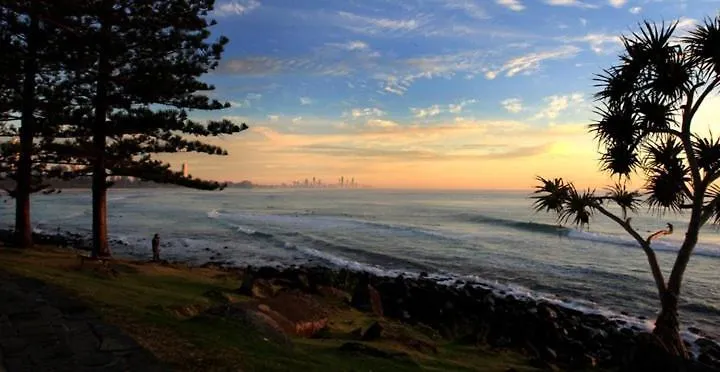 Burleigh Gardens North Hi-rise