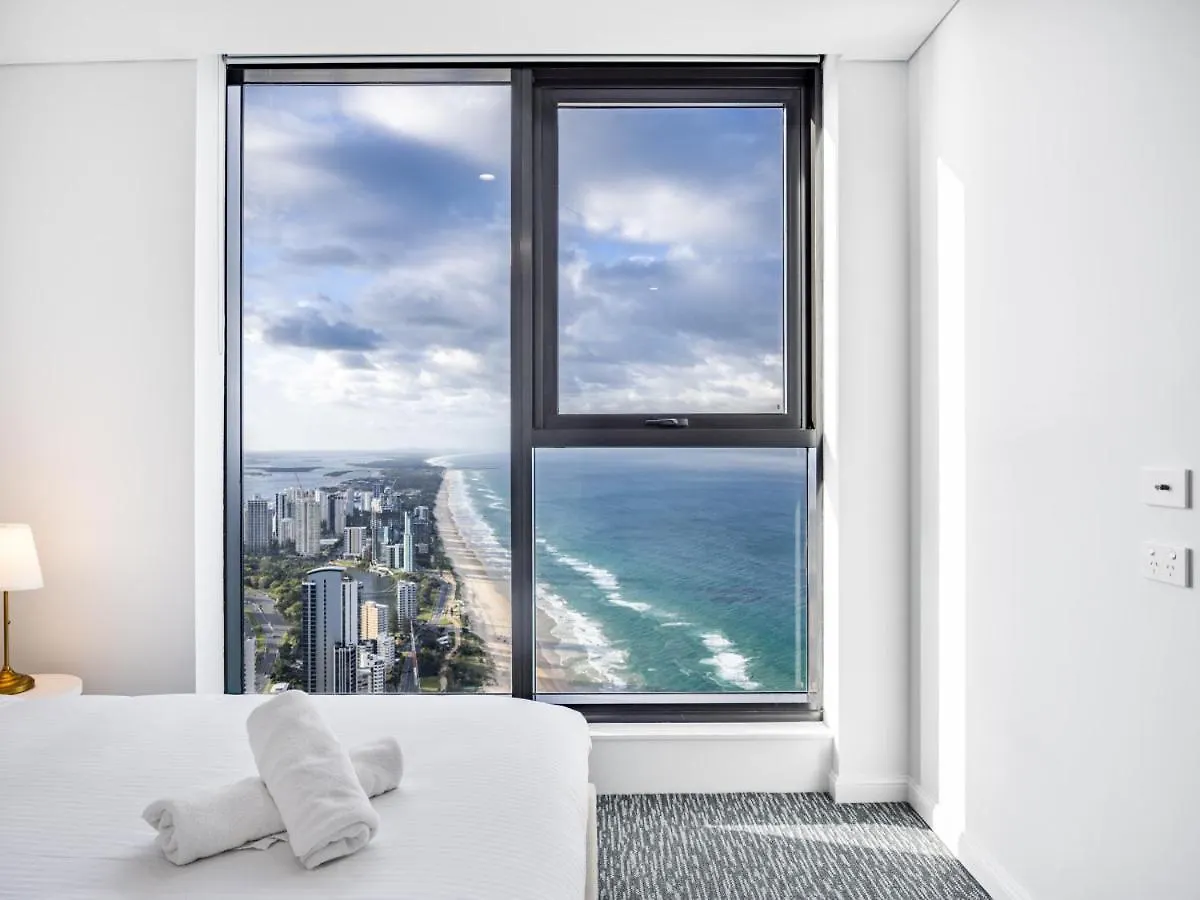 Views From Cloud 1 Min To 2br Pool Gym Lejlighed *