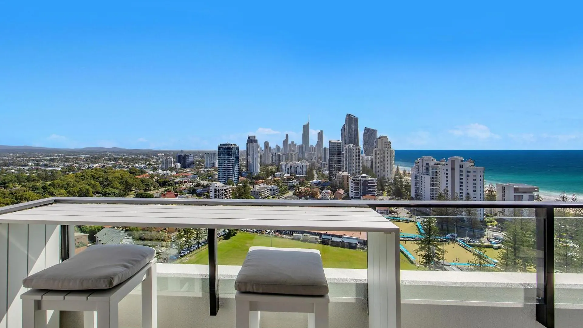 Διαμέρισμα Opus Luxe 21st Flr Stunning Ocean Views Χρυσή Ακτή