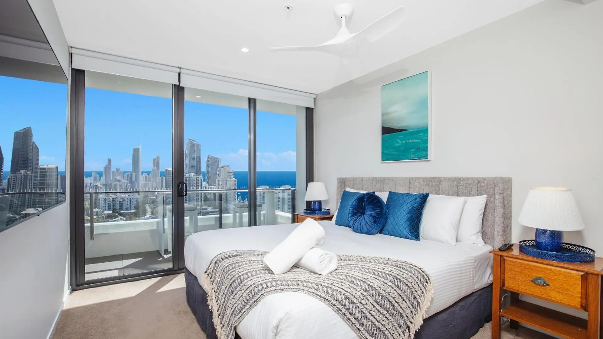 Διαμέρισμα Opus Luxe 21st Flr Stunning Ocean Views