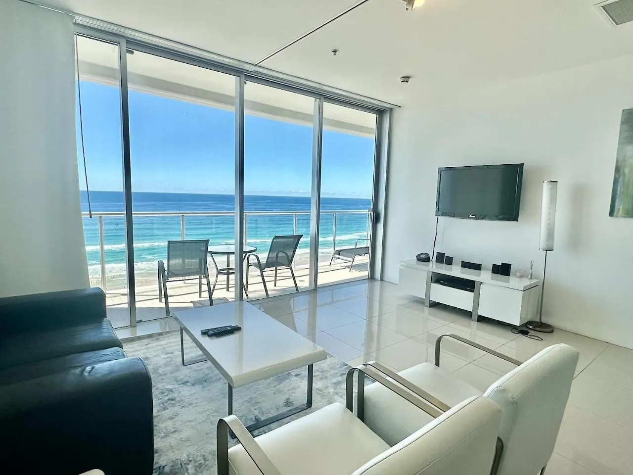 Beachfront On Oasis Centre, Air On Broadbeach 1503 Apartment
