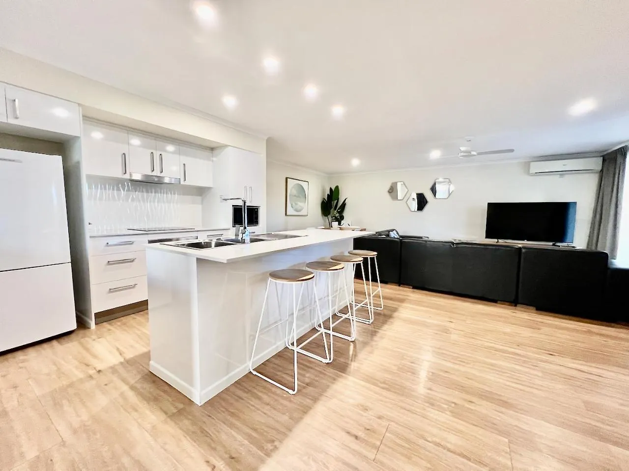 Diamond 70 Apartment Gold Coast