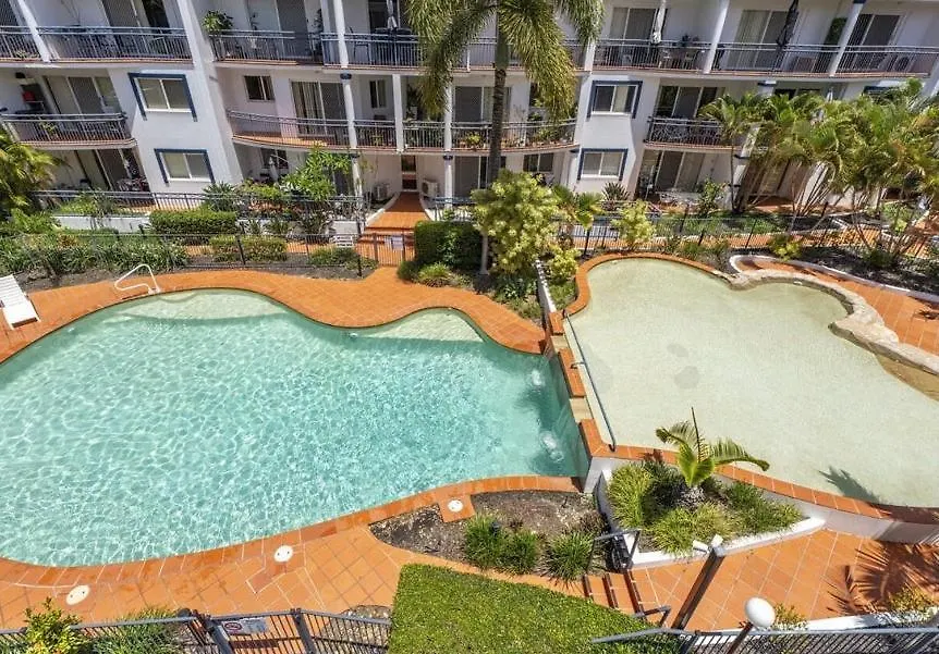 Broadwater Southport 아파트