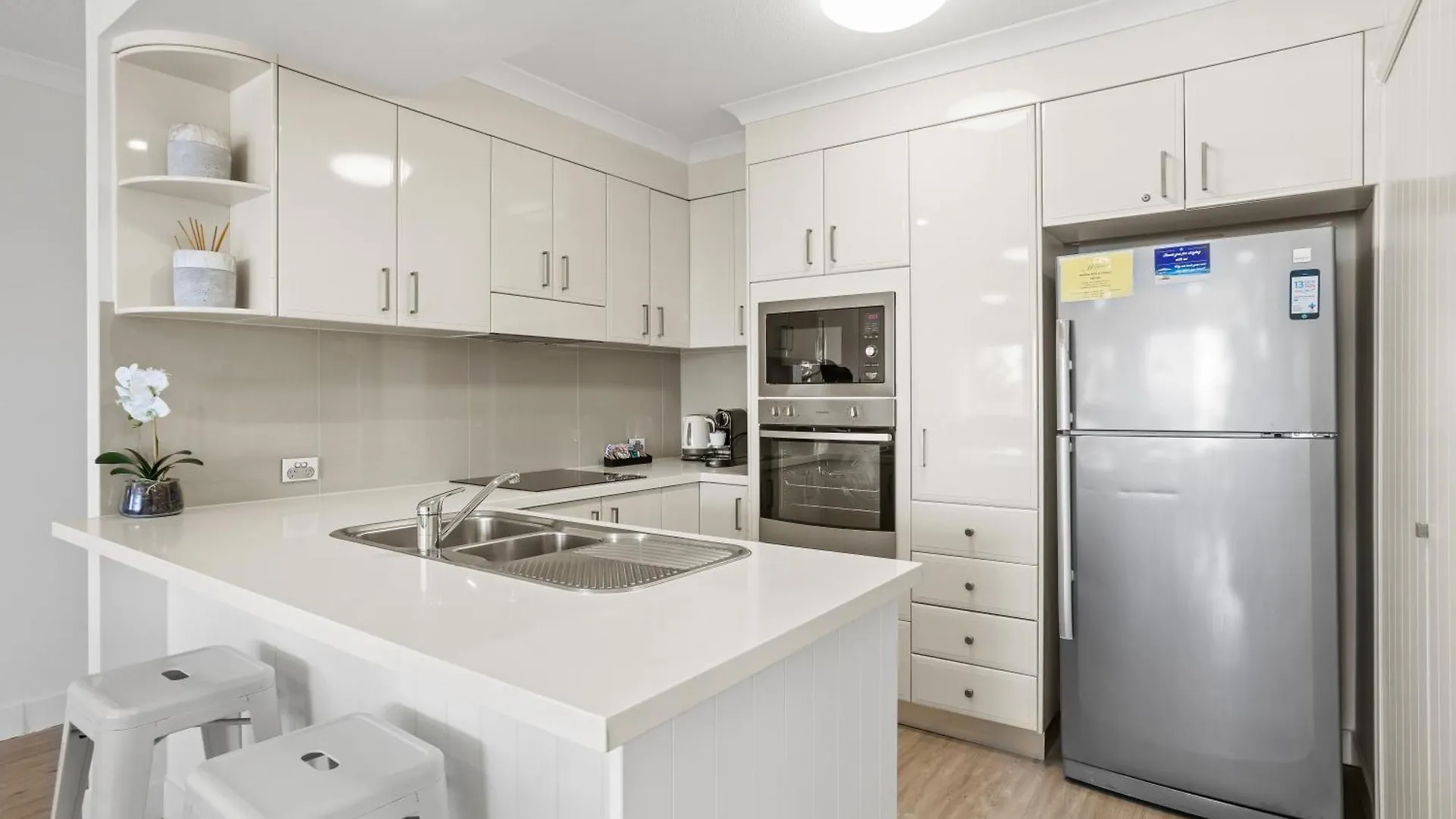 Ultiqa Burleigh Mediterranean Aparthotel 4*