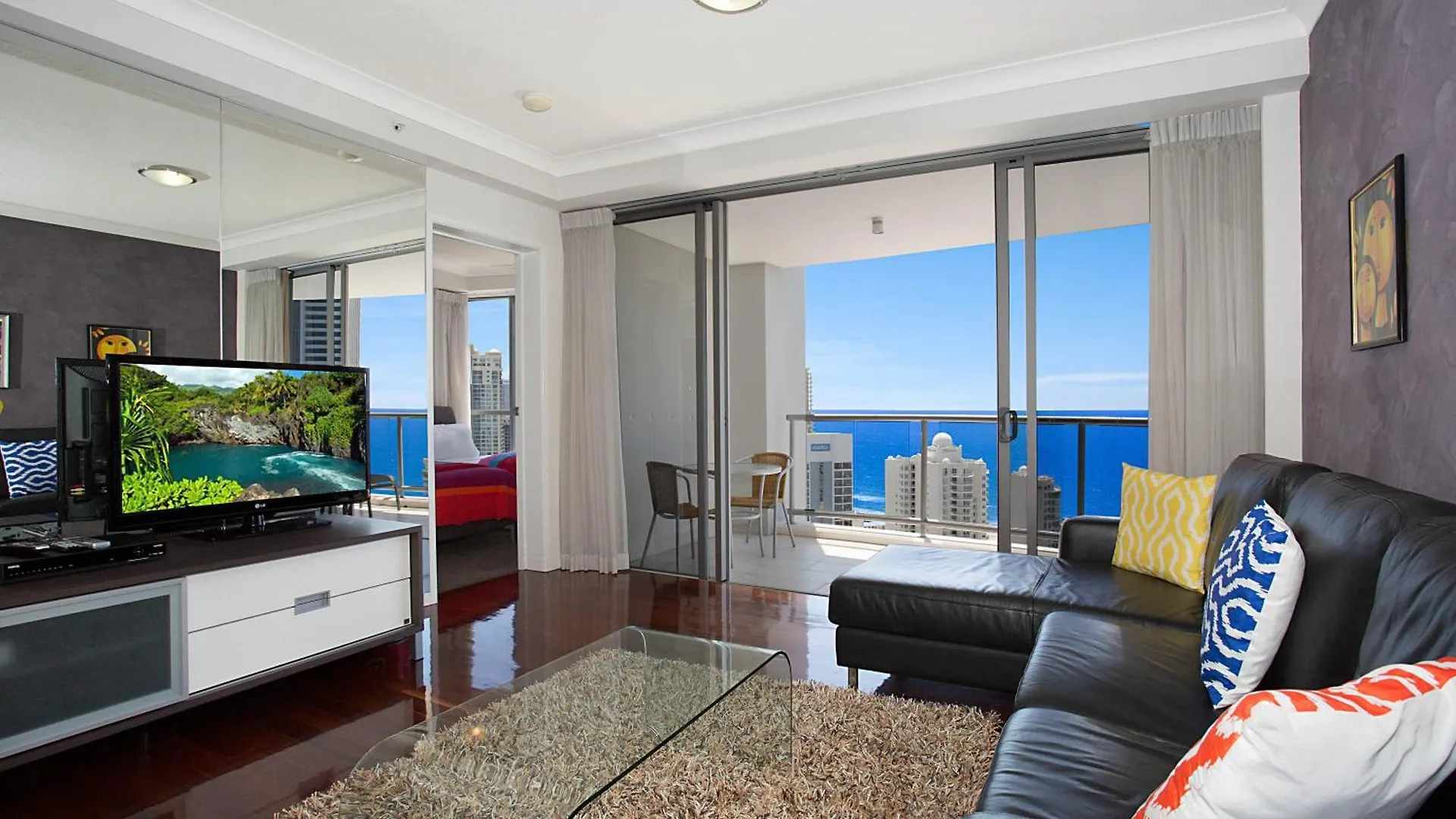 Chevron Renaissance - Hr Surfers Paradise *