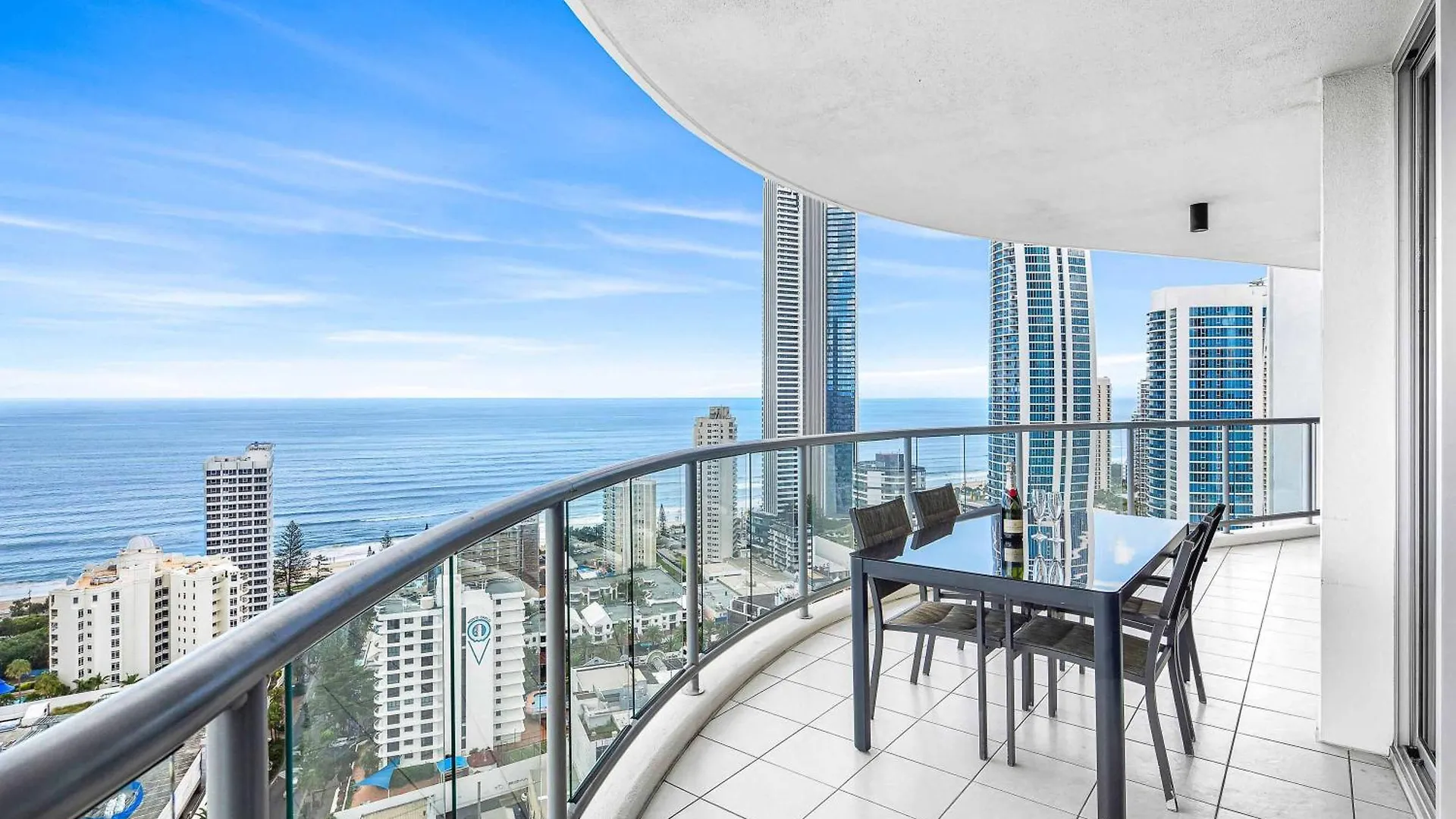 Chevron Renaissance * Gold Coast