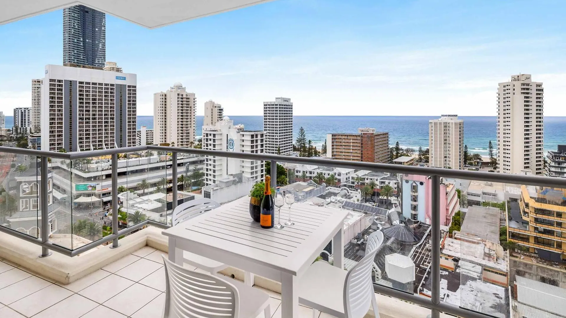Chevron Renaissance * Gold Coast